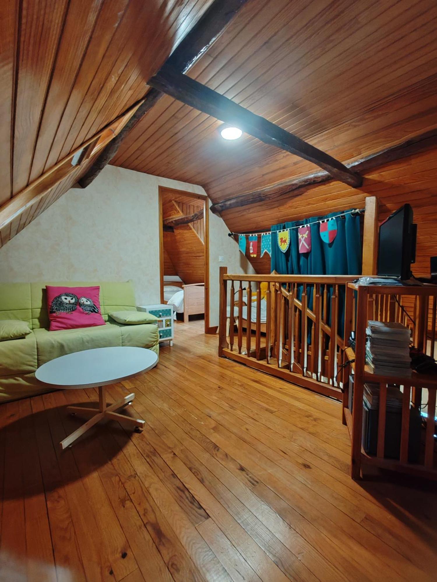 Maison 13 Pers A 10Mn De Luchon Cazaux-Layrisse Exteriér fotografie